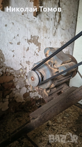 Циркуляр , снимка 2 - Циркуляри - 52551300