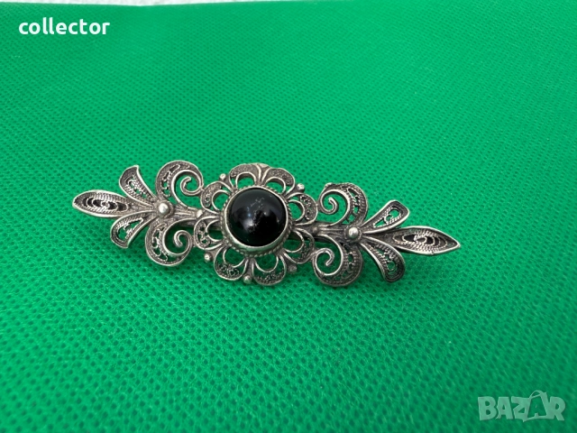 Стара сребърна брошка с камък. №7508