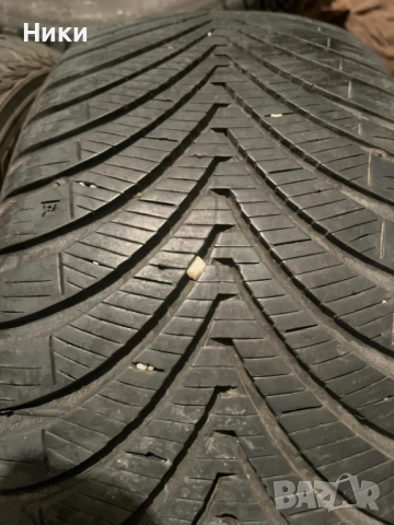 2бр. 215/55 ZR 17 - 98 W - DOT 3322 KUMHO , снимка 2 - Гуми и джанти - 51861646