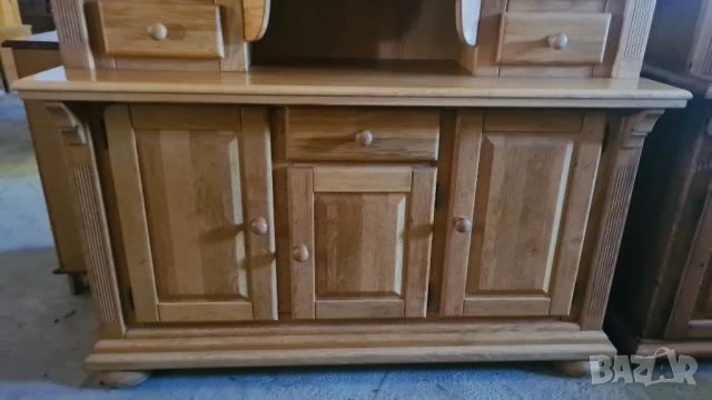 шкаф скрин с витрина внос от Европа, снимка 5 - Шкафове - 50698964