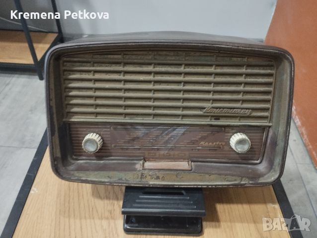 Старо радио Консомолец, снимка 1 - Радиокасетофони, транзистори - 46246212