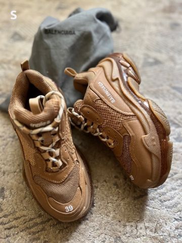 Balenciaga Triple S 39, снимка 2 - Маратонки - 46675667