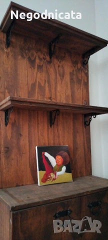 Дървен шкаф , бюфет, снимка 3 - Секции и витрини - 53868621