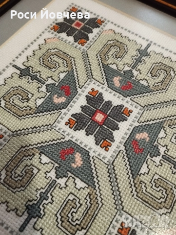 Ръчно бродирана шевица Детелина , снимка 4 - Декорация за дома - 52917765