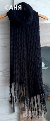 Два много дълги шала-унисекс, снимка 3 - Шалове - 53212424