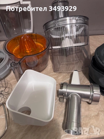 Кухненски робот Bosch 1000w, снимка 4 - Други - 53455835