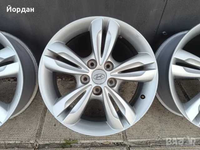 ОРИГИНАЛНИ алуминиеви джанти 17 цола 5x114,3 HYUNDAI / ХЮНДАЙ 6,5J ET48, снимка 9 - Гуми и джанти - 47564713