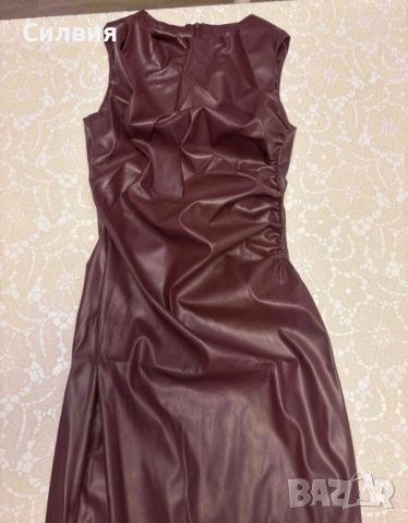 Нова червена дълга лъскава кожена рокля "Shein" / "Шейн", размер S, снимка 13 - Рокли - 52414085