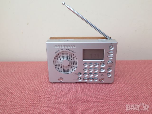 Grundig Yacht Boy  YB-P2000 Design By F.A. Porsche-радио, снимка 3 - Радиокасетофони, транзистори - 46629779