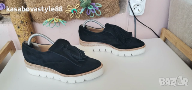 Обувки Laura Bellariva 38 н. Естествен велур , снимка 3 - Дамски ежедневни обувки - 54137799