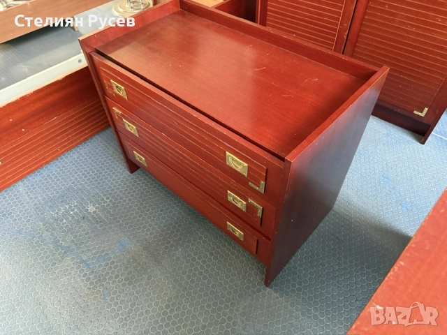 021166  шкаф / скрин с 3 чекмеджета от  масивно дърво 40/80см цена 110 лв или   56.24евро смр  -40см, снимка 4 - Шкафове - 52282854