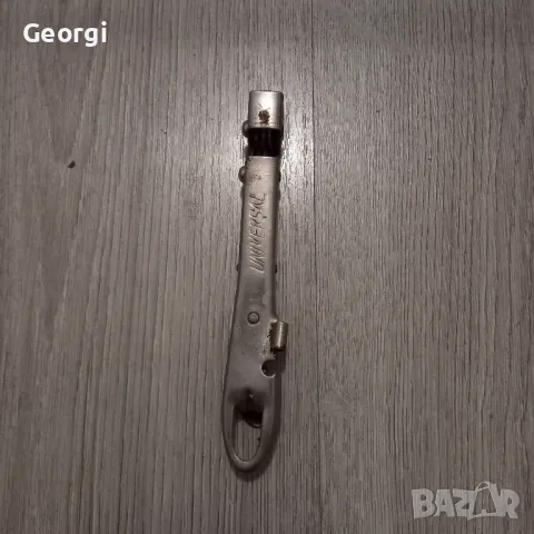 стара комбинирана отварачка точило за ножове от комунизма