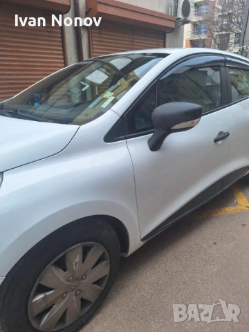Renault Clio в перфектно състояние!, снимка 13 - Автомобили и джипове - 53735020