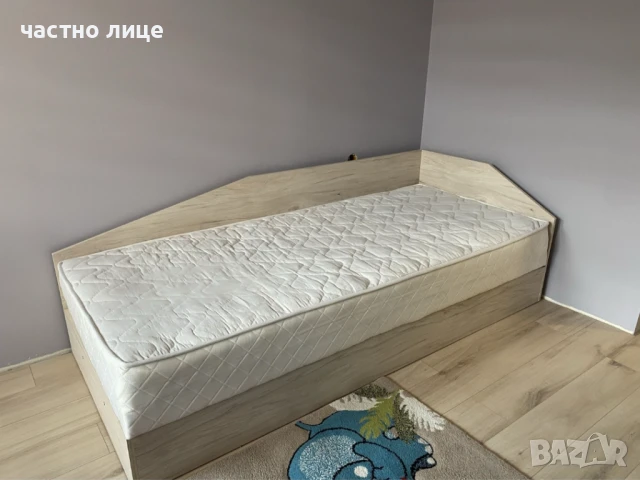 Продавам легло с размери 82×190 с матрак и повдигащ механизъм, снимка 1