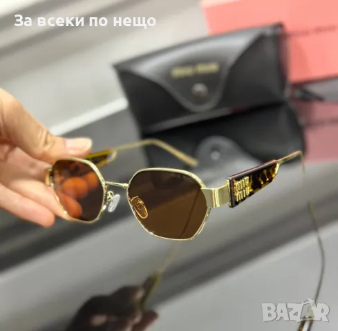 Miu Miu Слънчеви Очила С UV400 Защита С ПОДАРЪК🎁Калъф Миу Миу - Различни Цветове Код E81, снимка 8 - Слънчеви и диоптрични очила - 50229690