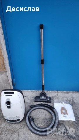 Прахосмукачка Miele C3, снимка 3 - Прахосмукачки - 53583062