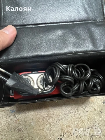 Електрическа самобръсначка , снимка 5 - Електрически самобръсначки - 50509380