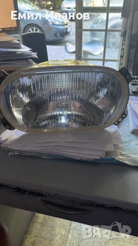 фар Рено Трафик 1987 г.