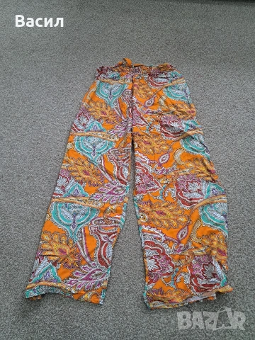 Италиански дамски панталон, снимка 2 - Панталони - 53243438