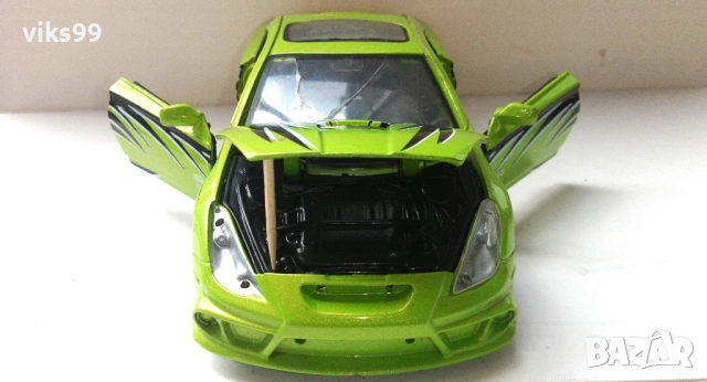 Bburago Toyota Celica GT-S 2003 Мащаб 1:24, снимка 7 - Колекции - 54065860