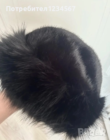 Нови зимни шапки с косъм, налични цветове, снимка 3 - Шапки - 52988463