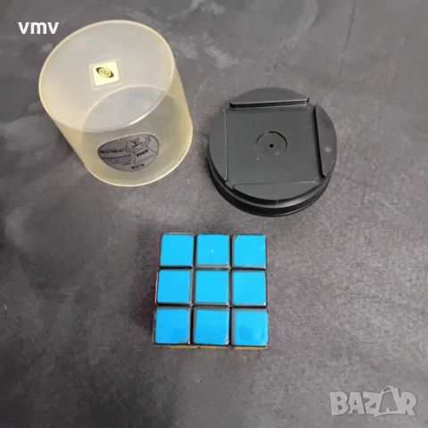 Оригинал кубче Рубик , снимка 2 - Колекции - 45114231