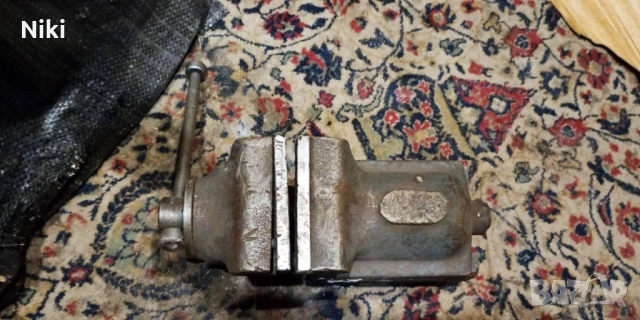 Имам две менгемета , снимка 2 - Измервателни инструменти - 53473850