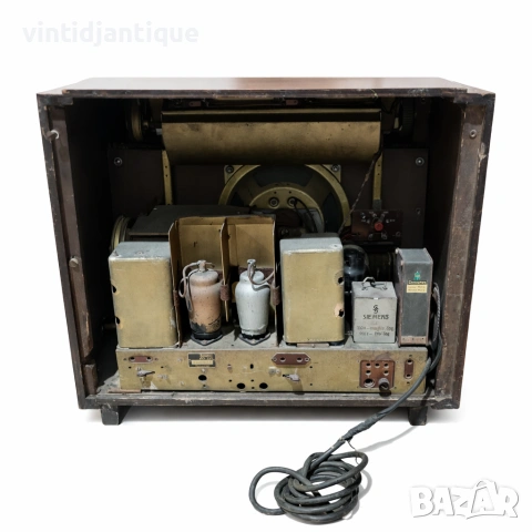 Античен настолен радиоприемник в дървен корпус Edler, снимка 7 - Антикварни и старинни предмети - 53905330