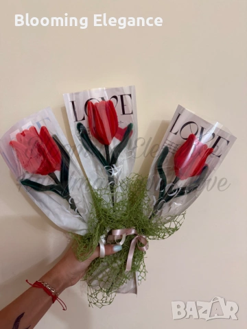 Вечни лалета от плюшена тел - ръчна изработка, снимка 4 - Романтични подаръци - 54173920