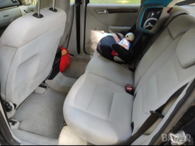 Mercedes B180 109к.с. 6 скорости всичко платено , снимка 4 - Автомобили и джипове - 52510717