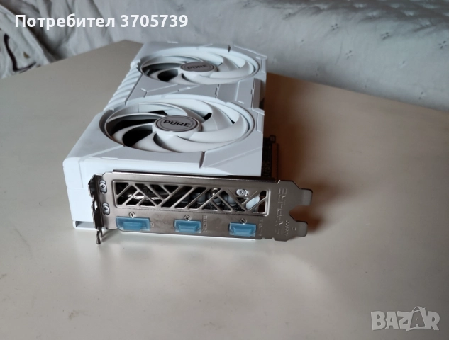 Sapphire Pure rx9060xt 16gb + 700W захранавен, снимка 5 - Видеокарти - 52788183