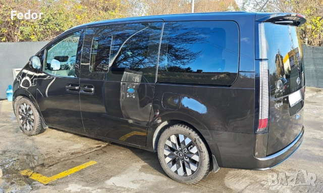 Продавам Hyundai Staria Premium 4x4 2.2 6+1, снимка 6 - Автомобили и джипове - 53395434