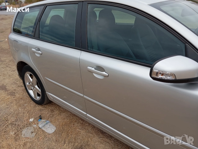 Volvo V50 Facelift , снимка 4 - Автомобили и джипове - 52387282