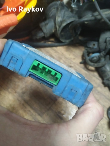 Имобилайзер за Volvo V40 Estate , 30864648 , снимка 3 - Части - 53565663