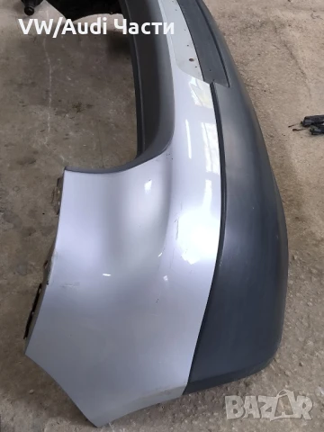 Задна броня за Голф 5 Volkswagen Golf 5 LA7W  1K6807421, снимка 3 - Части - 50451504
