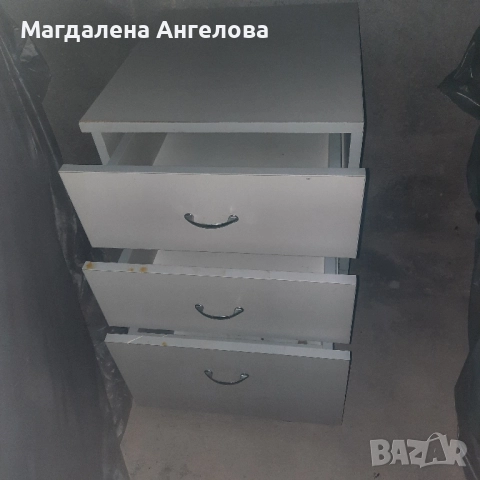 Сив шкаф, снимка 2 - Шкафове - 52075574