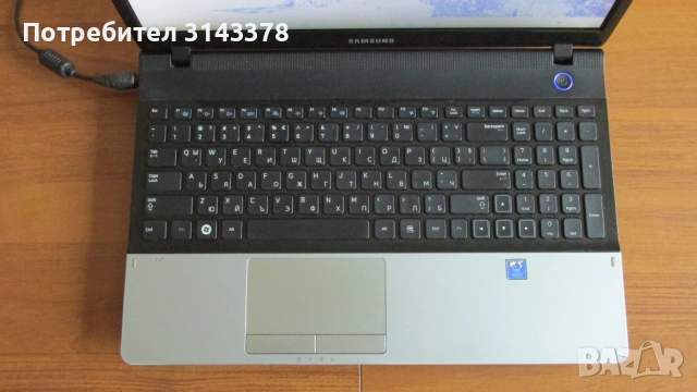 15.6 инча Samsung с 6 GB DDR3 лаптоп, снимка 2 - Лаптопи за дома - 53511179