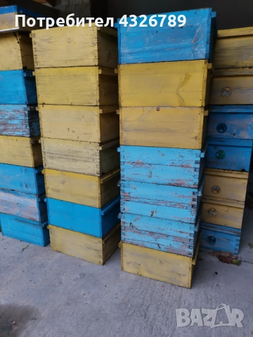 Пчелни кошери