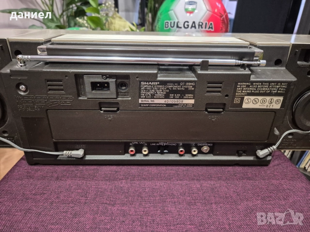 Японски радиокасетофон Sharp QT-89HG с много добър външен вид и отличен технически, снимка 6 - Радиокасетофони, транзистори - 53942833