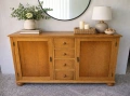 Масивен дървен шкаф / бюфет от естествен дъб, снимка 1