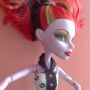 Колекционерска кукла Monster High Operetta Skultimate Roller Maze  Mattel 2011, снимка 11