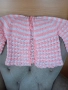 Детски и бебешки жилетки ,елечета и комплекти ръчно плетени , снимка 1