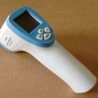 Инфрачервен безконтактен термометър, снимка 1 - Друга електроника - 45114278