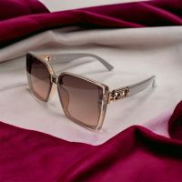 Дамски слънчеви очила , снимка 11 - Слънчеви и диоптрични очила - 45436725