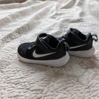 Детски маратонки Nike, снимка 5 - Детски маратонки - 45385094