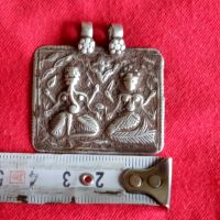 Старинен хиндуистки амулет., снимка 3 - Колиета, медальони, синджири - 45732492