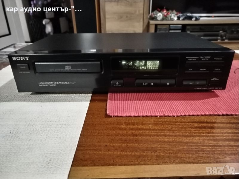 Sony CDP-212 compact disc player , снимка 1