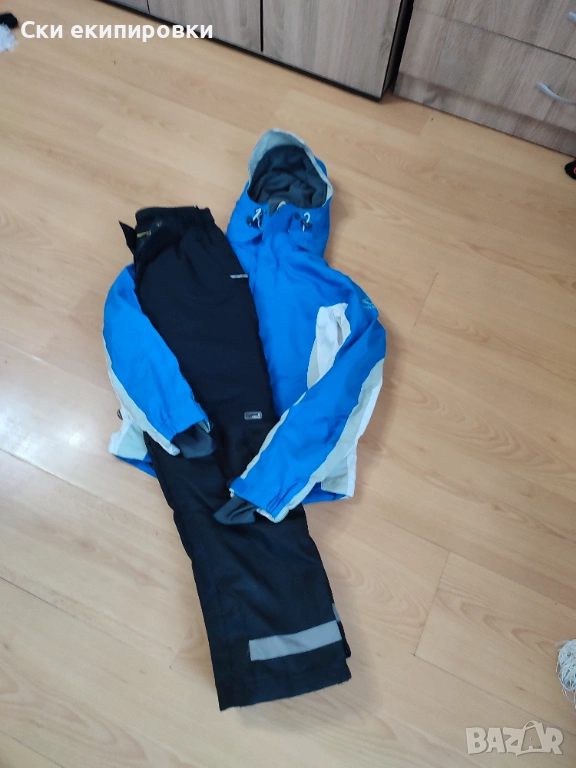Дамски ски екипировка размер С, снимка 1