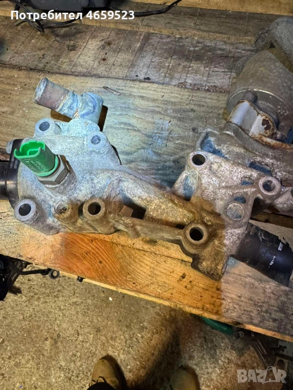 Тяло за термостата на Пежо Ситроен Peugeot Citroen 2.0 16V само за 30лв. 9638414480, снимка 1