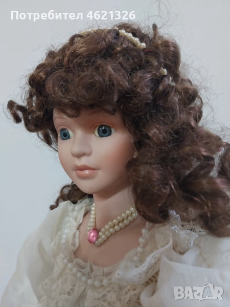 Винтидж колекционерска порцеланова кукла принцеса висока с кралска рокля, снимка 1